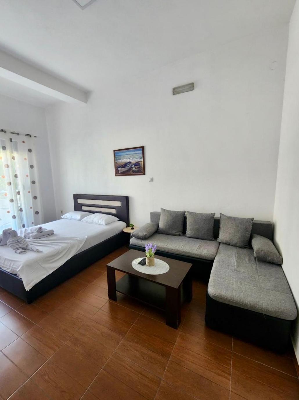 Sunrise Apart-Hotel Ulcinj Exterior photo